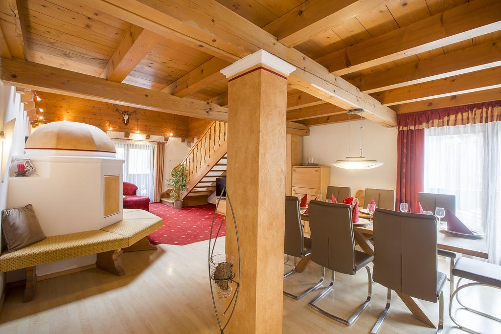 Landhaus Zirmhof Saalbach-Hinterglemm Buitenkant foto